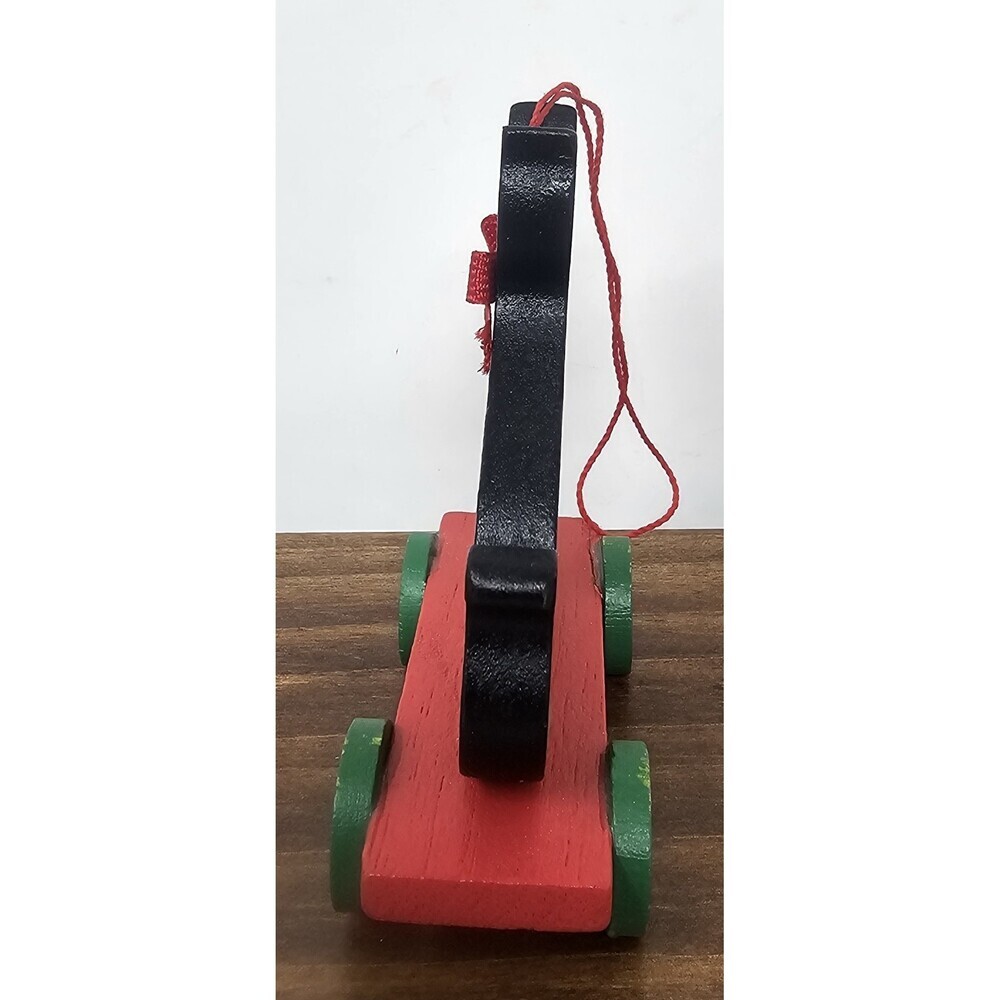 Vtg Midwest Wood Black Cat On Red Cart Christmas Ornament Shelf Sitter Pull Toy - Picture 2 of 8